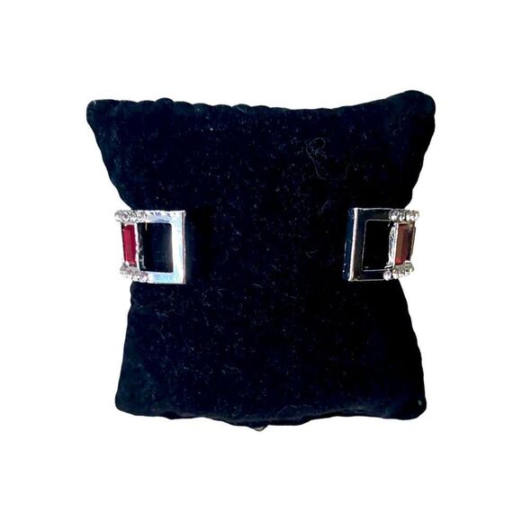 Red & White Multi Shape Crystal Bangle Bracelet Silver Tone Women’s Size OSFM - Picture 4 of 4